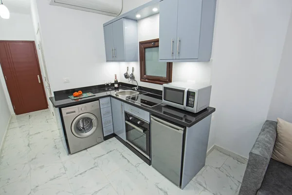 Interieur Inrichting Met Moderne Keuken Apparatuur Luxe Appartement Showroom — Stockfoto