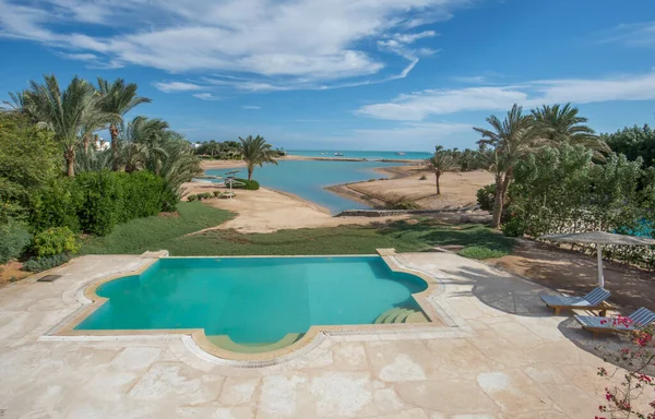 Luxury Villa Pokaż Domu Tropikalnych Wakacji Ośrodek Wypoczynkowy Basenem Widokiem — Zdjęcie stockowe