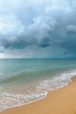 Fırtına bulutu deniz