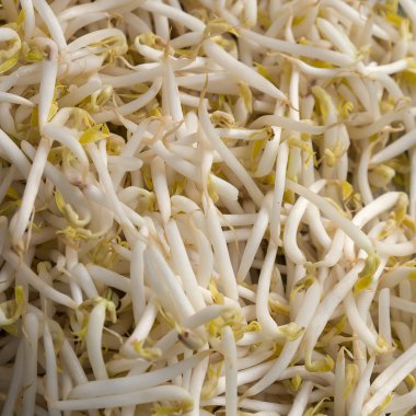 panqueques con queso crema y salmón