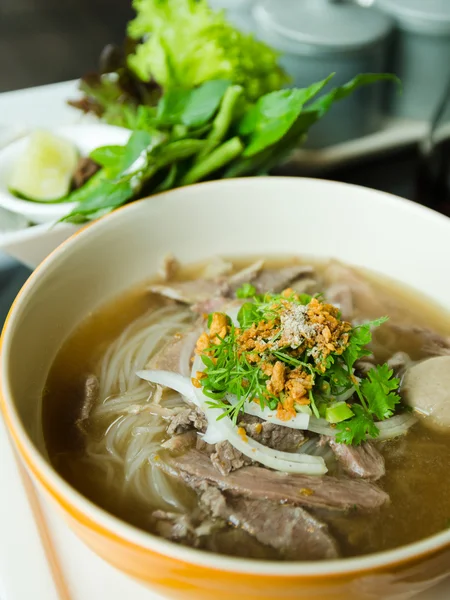 Frente de sopa de macarrão estilo Pho Lao — Fotografia de Stock