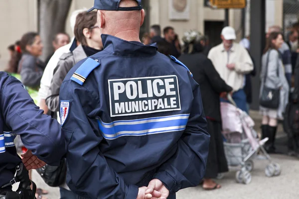 Polis!