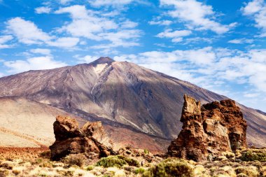 Kaya oluşumu ve gelgit volkanı