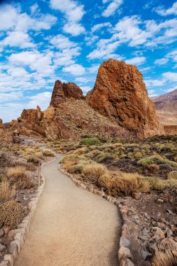 Kaya oluşumu ve gelgit volkanı
