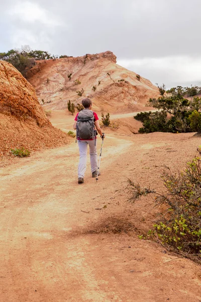 Gomera Adasında Yürüyüş Yapan Bir Kadın — Stok fotoğraf