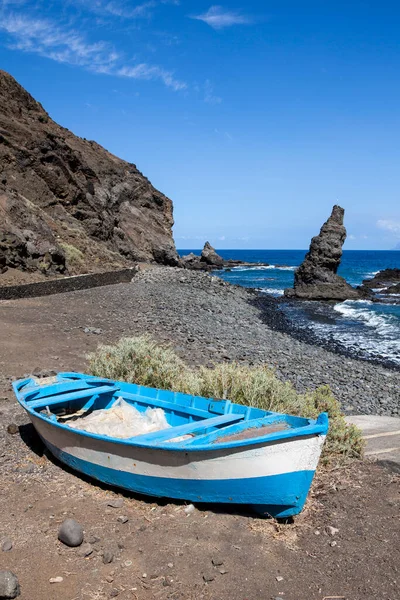 Barco Azul Playa —  Fotos de Stock