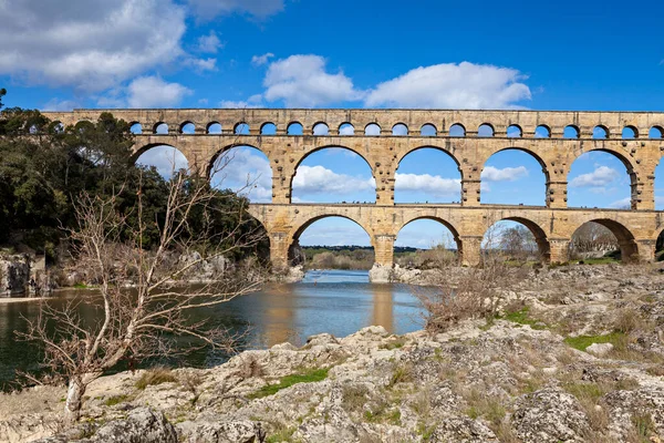 Słynny Rzymski Akwedukt Południu Francji — Zdjęcie stockowe