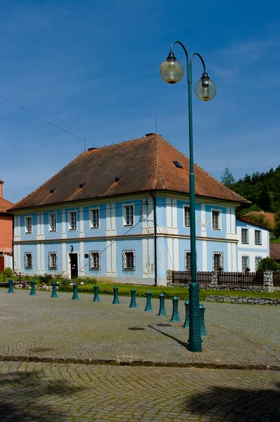 Pfarrhaus in Sloup Township. — Stockfoto