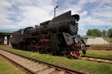 tren, lokomotif trene binme