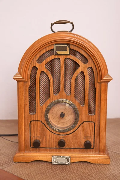 Radio, a modern replica of an old radio with 30 years of last century — Stock Photo, Image