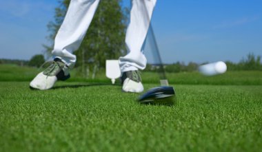 Golf, golf topu vurmak sürücüsü