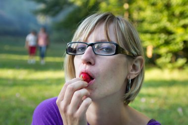 linda novia con lollypop