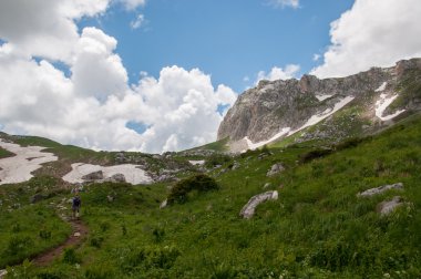 muhteşem dağ manzarası Kafkasya doğa rezerv