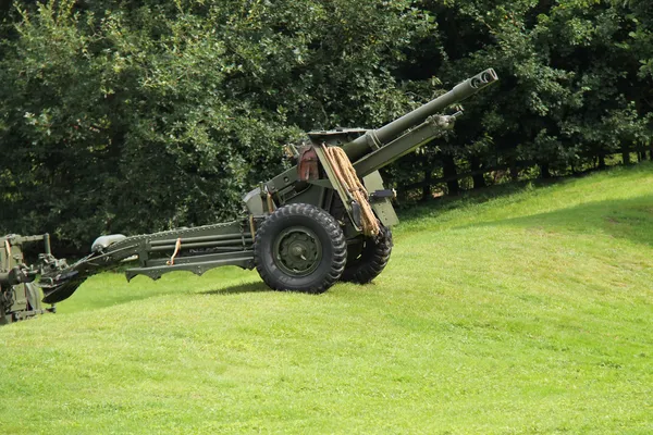 Pistola da campo militare . — Foto Stock