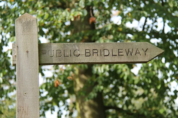 Bridleway publicznego znak. — Zdjęcie stockowe