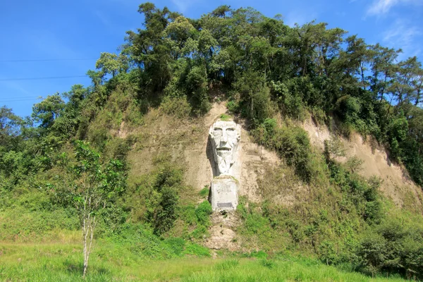 Nariz del diablo en la carretera de la costa en Ecuador —  Fotos de Stock