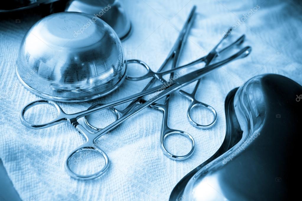 surgical-instruments-in-operation-room-stock-photo-pxhidalgo-15791369