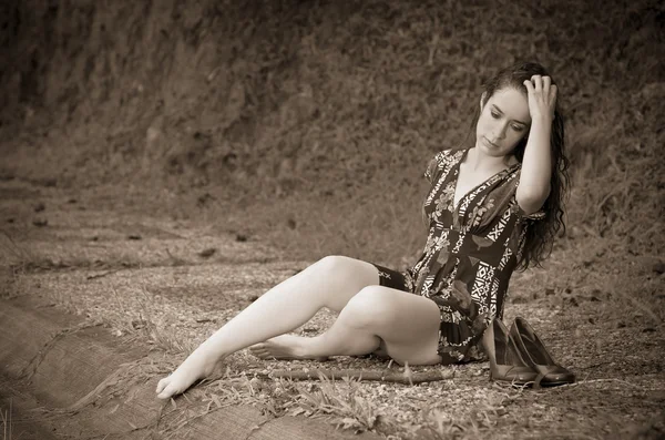 Young woman in depression outdoor — Stock Photo, Image