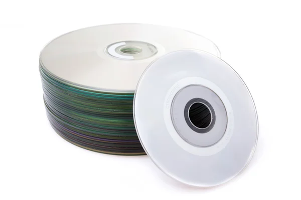 Stapel von CDs oder DVDs isoliert auf weißem Hintergrund — Stockfoto