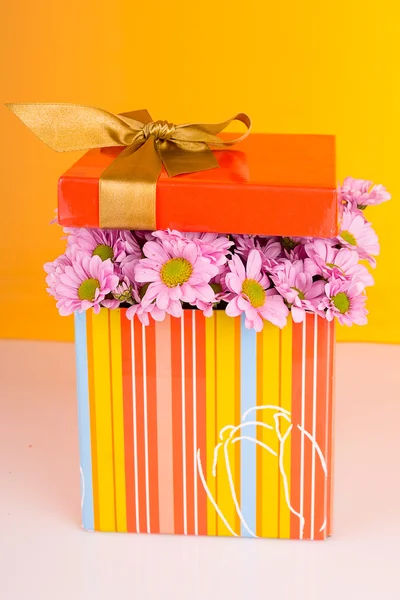 Mother's Day Concept with colorful flowers. — Stock Photo, Image