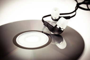 Modern kulaklık ve cd