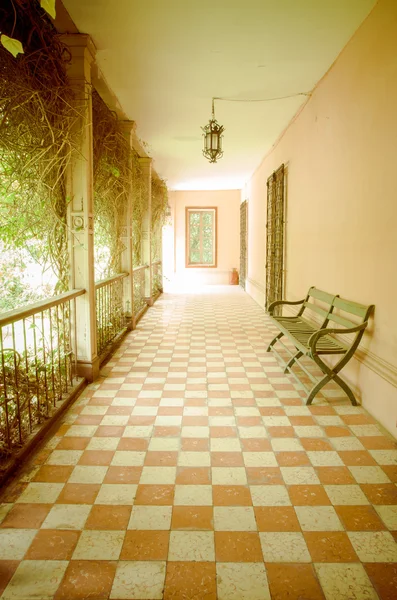 Outside corridor at an spanish hacienda in Ecuador — Stock Photo, Image