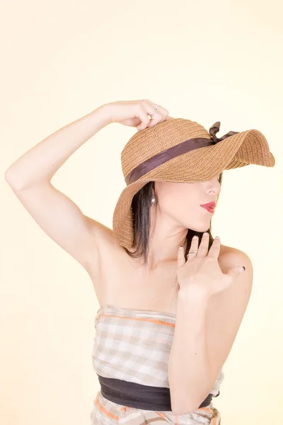 Portret van aantrekkelijke elegante sexy vrouw hoed — Stockfoto