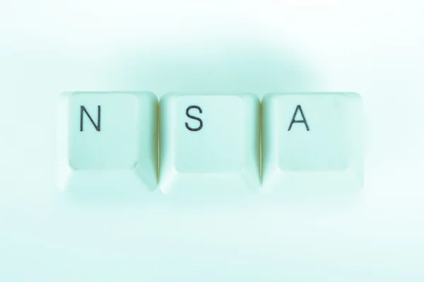 コンピューターのボタンを使って書かれた nsa 単語 — ストック写真