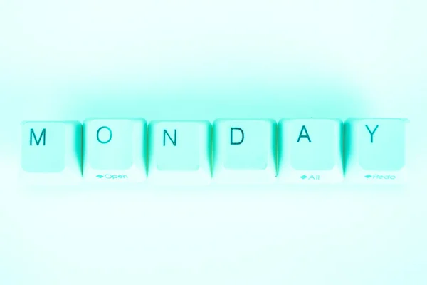 Poniedziałek słowo napisane z komputera przyciski — Zdjęcie stockowe