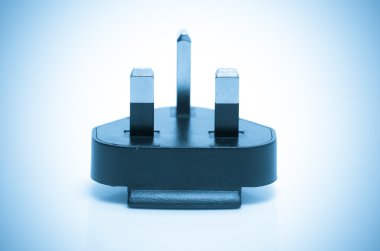 İngiltere'de elektrik fişi izole. mavi renk işleme