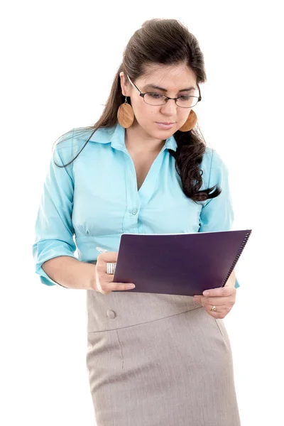 Retrato de mujer de negocios o profesor con carpeta azul, sobre fondo blanco —  Fotos de Stock