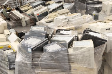 geri dönüşüm eski bilgisayar monitörleri