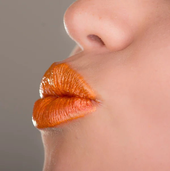Vackra orange läppar — Stockfoto