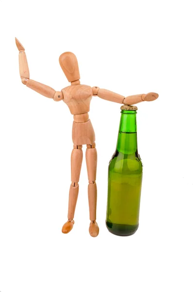 Modelo de madeira ficar bêbado com cerveja — Fotografia de Stock