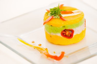 fantezi gurme entrée beyaz zemin üzerine