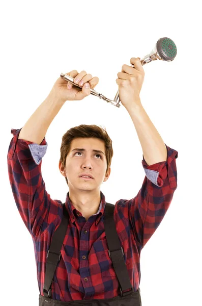 Man installing a shower head — Stock Photo, Image