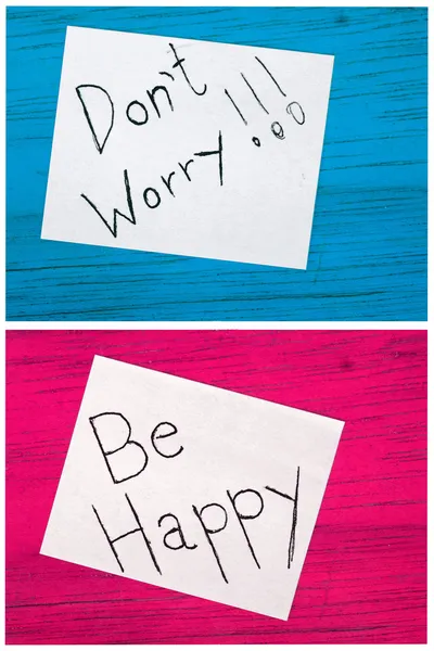 Post it notes, dont worry, be happy — Stock Photo, Image