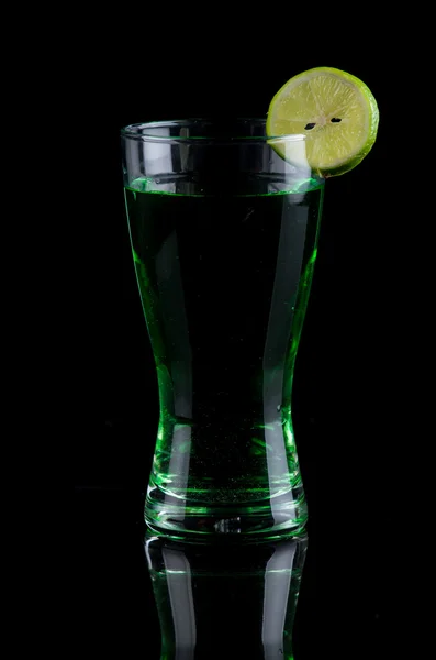 Lemon drink on a dark background — Stock Photo, Image