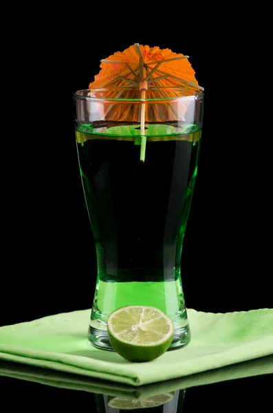 Lemon drink on a dark background — Stock Photo, Image