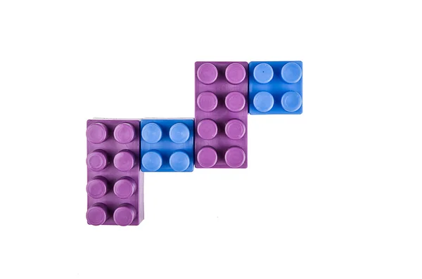 青、白の背景に紫のビルディング ブロック — ストック写真
