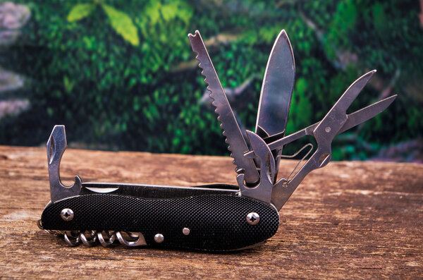 Black swiss army knife multitool