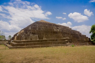 santa ana, el Salvador'da Maya harabelerini tazumal