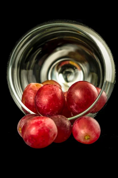 Grapes and wine glass — Stock Photo, Image
