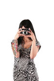 žena s vinobraní fotoaparát na bílém pozadí