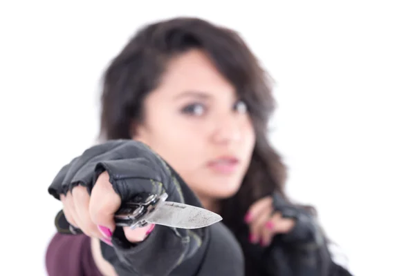 Punk meisje met mes op haar hand — Stockfoto