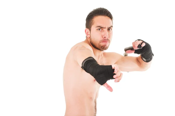 Taai martial arts vechter dragen zwarte korte broek en armband — Stockfoto