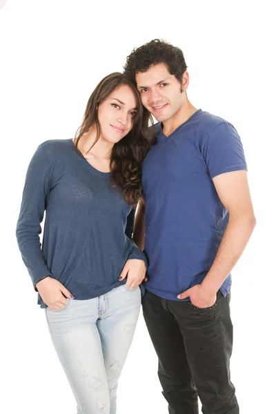 Mignon couple latin habillé en bleu — Photo