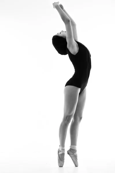 Gracieuze ballerina dansende nl pointe — Stockfoto