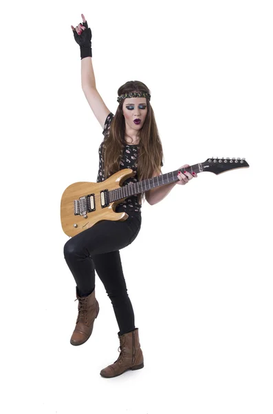 Jeune jolie fille blonde rocker jouant de la guitare électrique — Photo