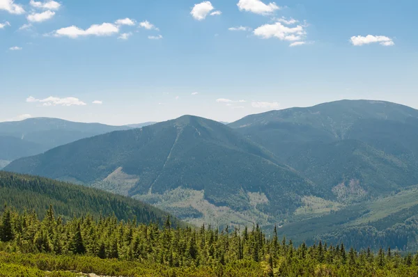 Schöne Berglandschaft — Stockfoto